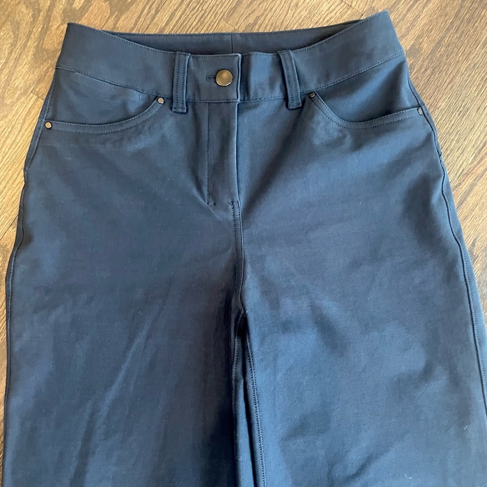 Lululemon City Sleek Wide-Leg High Rise 7/8 Length Pant 24 - Picture 6 of 8